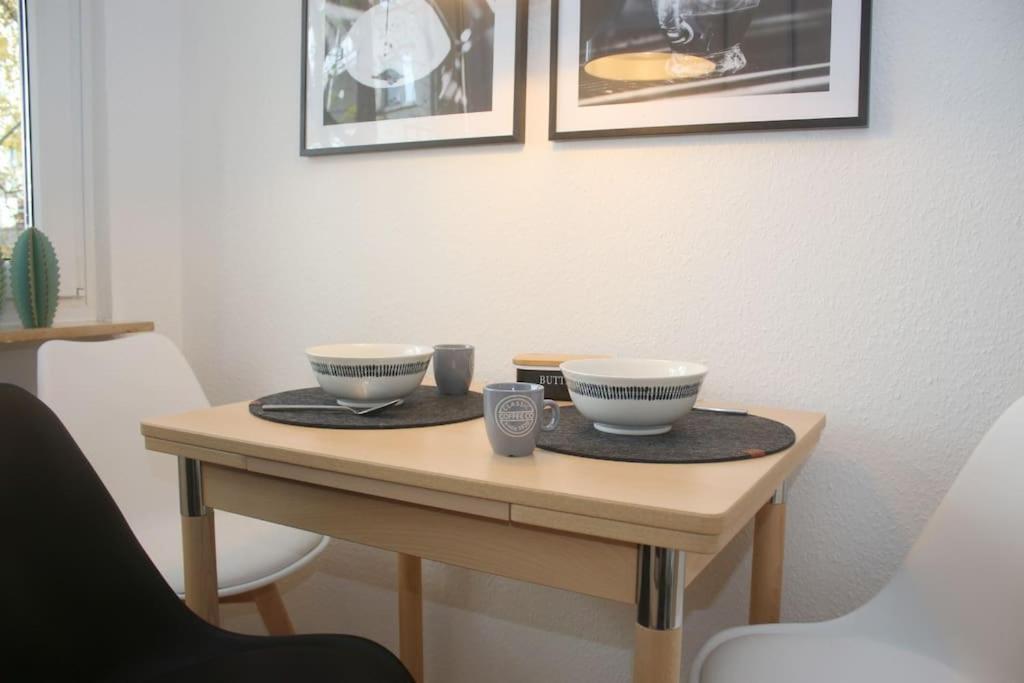 Schoenes Zwei-Zimmer-Apartment In Der Bremer City ภายนอก รูปภาพ