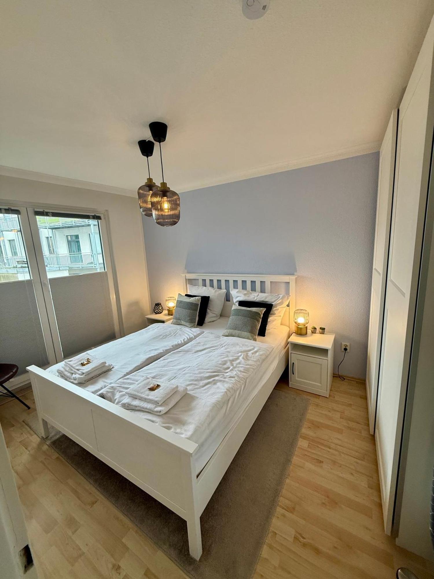 Schoenes Zwei-Zimmer-Apartment In Der Bremer City ภายนอก รูปภาพ